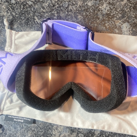 Smith Vogue Women's Ski Goggles Lilac Antifog Mirror Medium Fit - Picture 5 of 8